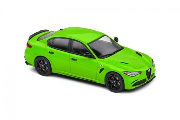 Alfa romeo giulia quadrifoglion 2020 groen 2