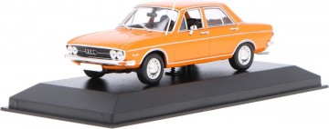 Audi 100   1969   orange 1