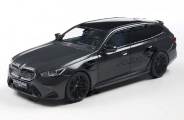 Bmw m5 touring g99 2024 grijs 1