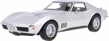 Chevrolet corvette coupe 1969 zilver 3