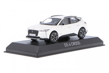 Citroen ds 4 cross pearl white 1
