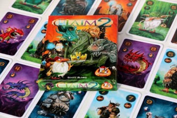 Claim 2 - White Goblin Games Kaartspel 2