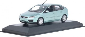 Ford focus   2004   light blue metallic 1