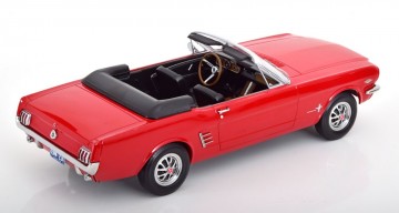 Ford mustang convertible 1966 rood 2