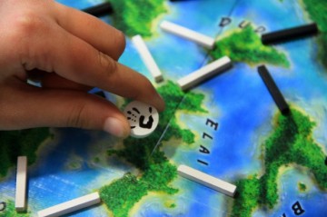 Kahuna - White Goblin Games Bordspel 3