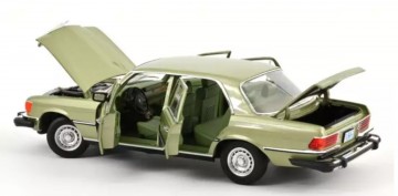 Mercedes benz 450 sel us tv version 1979 groen 2