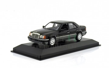 Mercedes benz 500e v8 1991 zwart