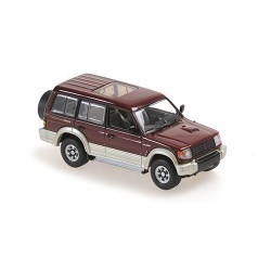 Mitsubishi pajero lwb   1991   dark red metallic 1