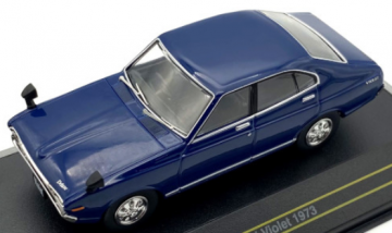 Nissan violet deluxe donkerblauw