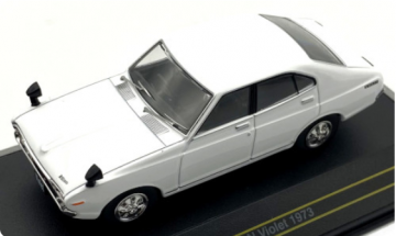 Nissan violet deluxe wit