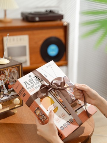 ROBOTime - Sunset Carnival 4