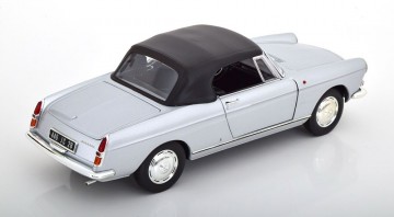 Peugeot 404 cabriolet 1967 zilver 2