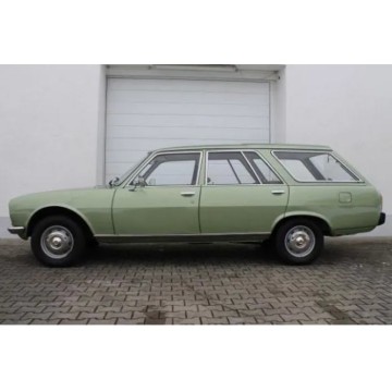 Peugeot 504 break 1975 groen
