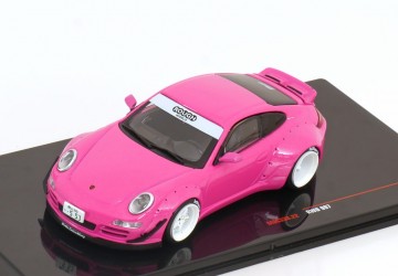 Porsche 911 rwd 1997 roze 1