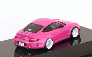 Porsche 911 rwd 1997 roze 2