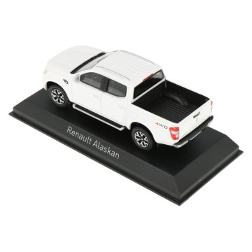 Renault alaskan white 4