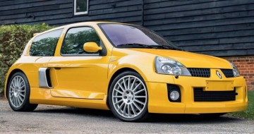Renault clio v6 ph2 2003 geel 1
