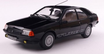 Renault fuego turbo 80 zwart 1