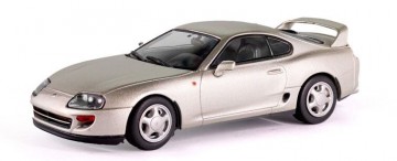 Toyota supra mkiv 2002 grijs 1