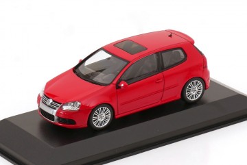 Volkswagen golf r32   2005   red 1