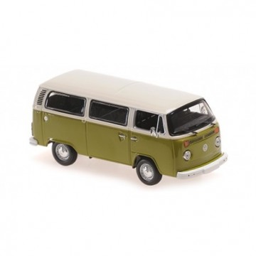 Volkswagen t2 bus   1972   white green 1