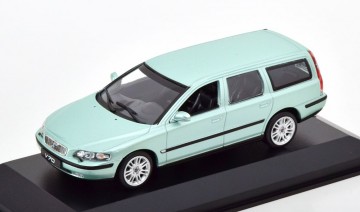 Volvo v70 break   2000   light green 1